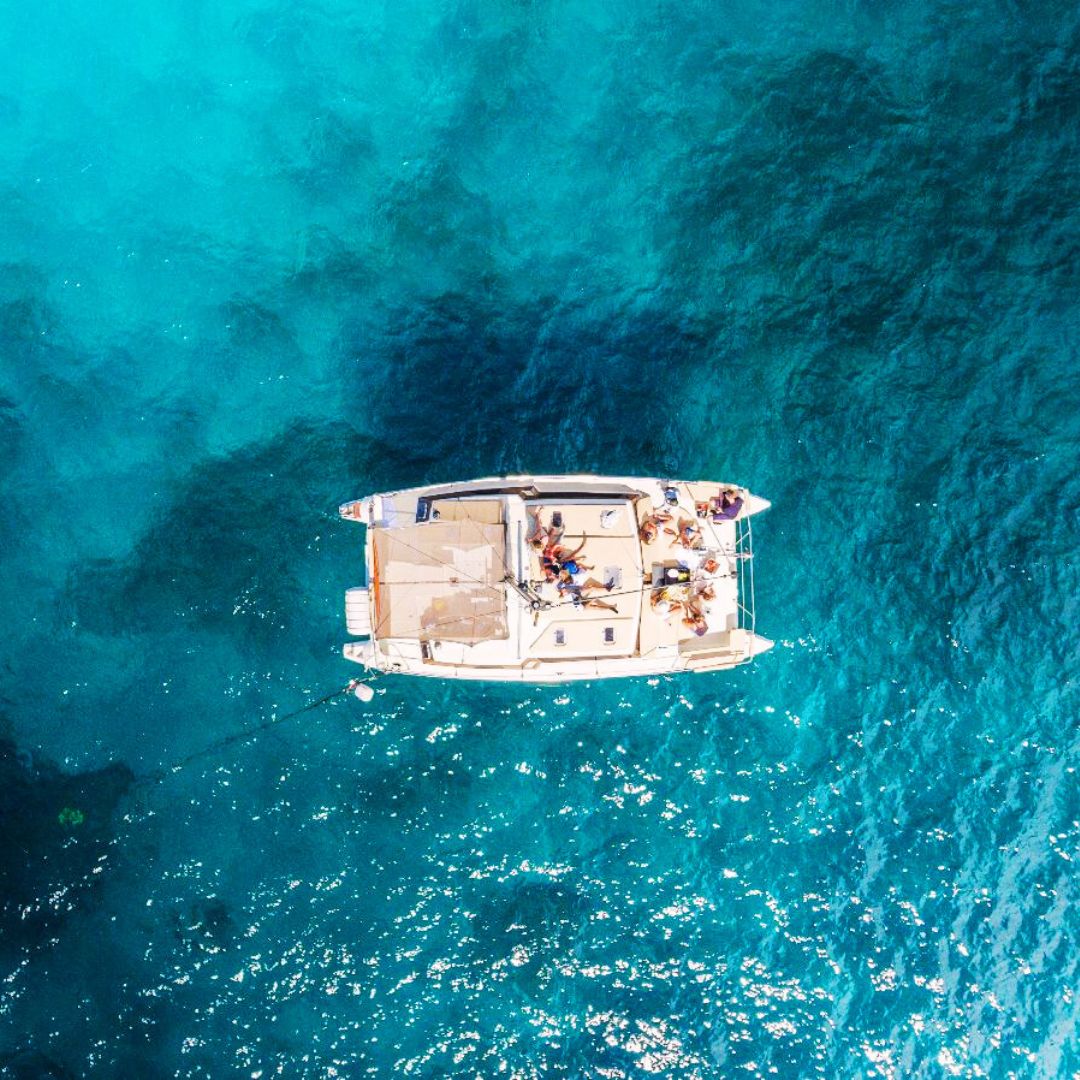 rejs-malym-katamaranem-1080-3