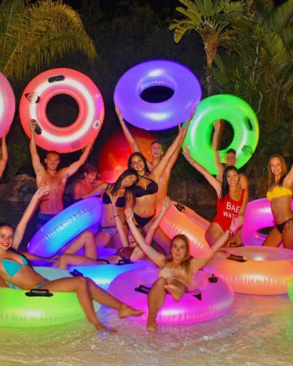 siam park nocą