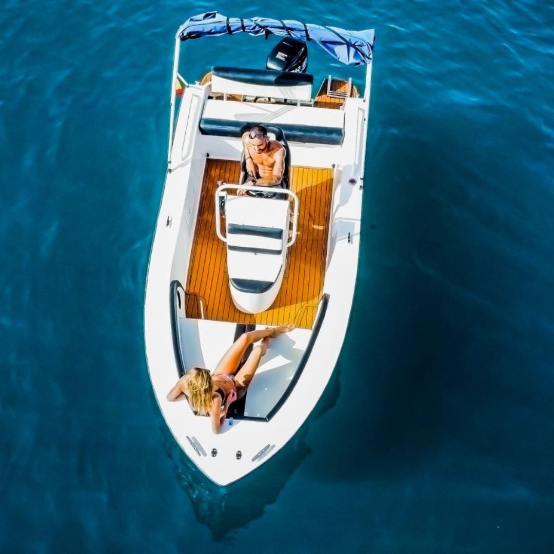 wynajem motorówki bez licencji teneryfa