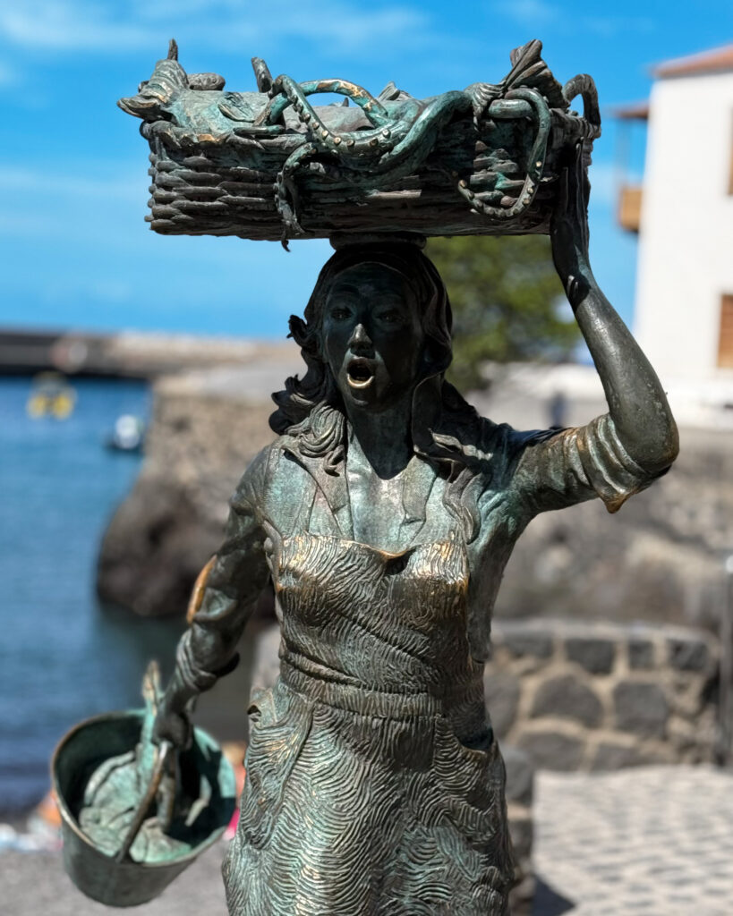 Puerto de la Cruz pomnik w porcie